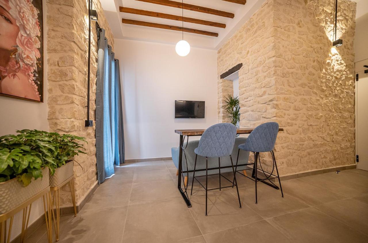 Apartamentos Loliqui Centro Alicante Esterno foto